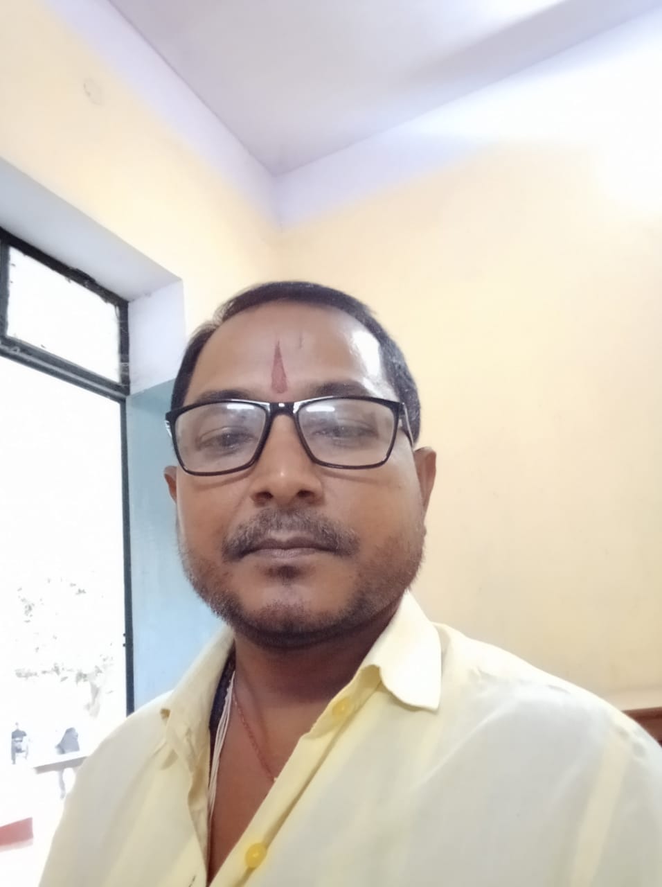 Ashok Kumar Tiwari image